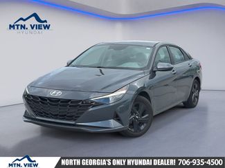 Used 2023 Hyundai Elantra Blue FWD video 1