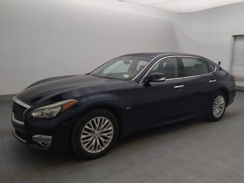 Used 2018 INFINITI Q70 L 3.7 image 2