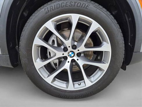 Used 2024 BMW X5 sDrive40i w/ Premium Package RWD image 24