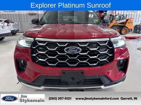 Used 2026 Ford Explorer Platinum AWD/4WD image 12