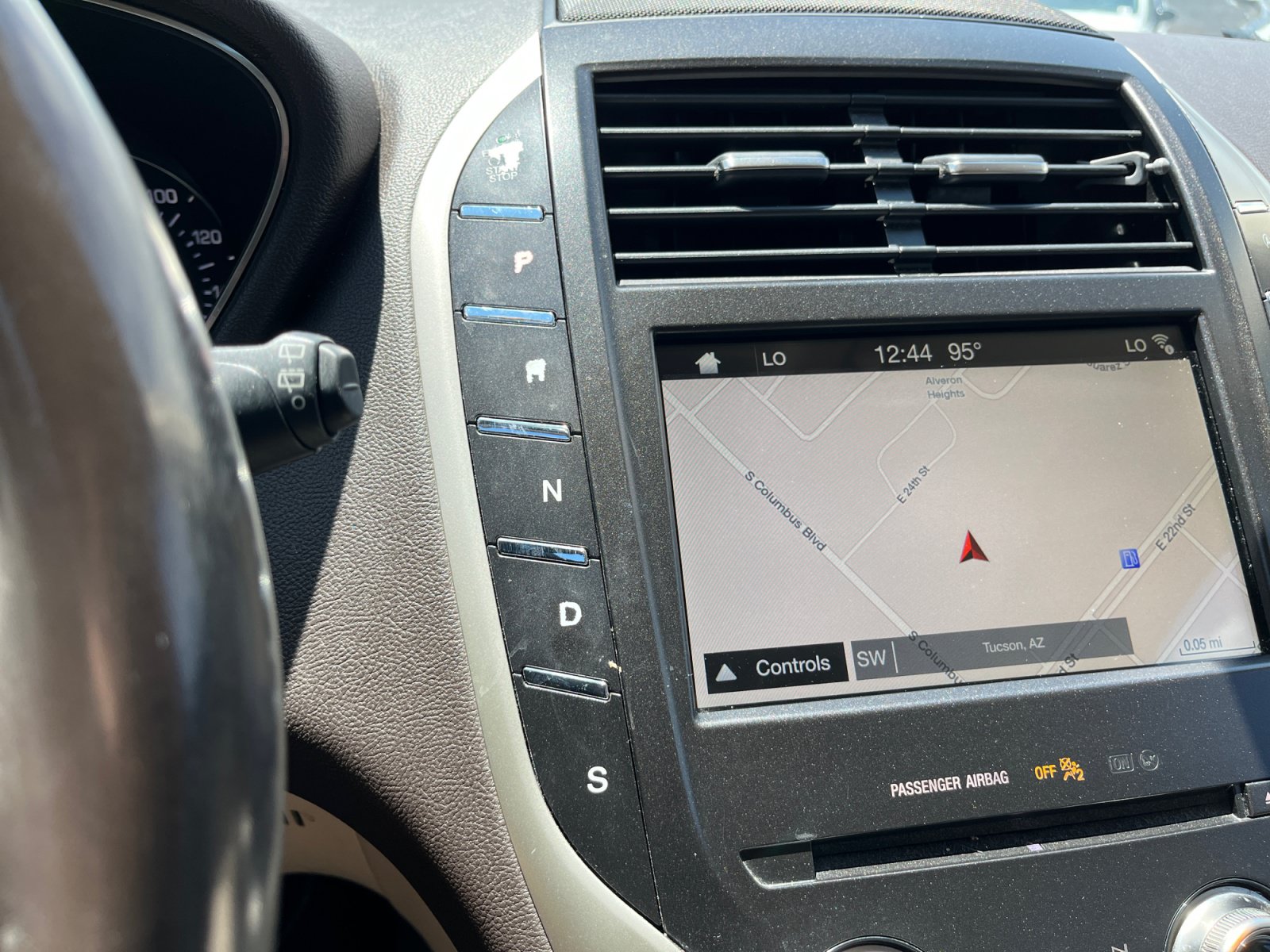 Used 2019 Lincoln MKC Reserve FWD image 26