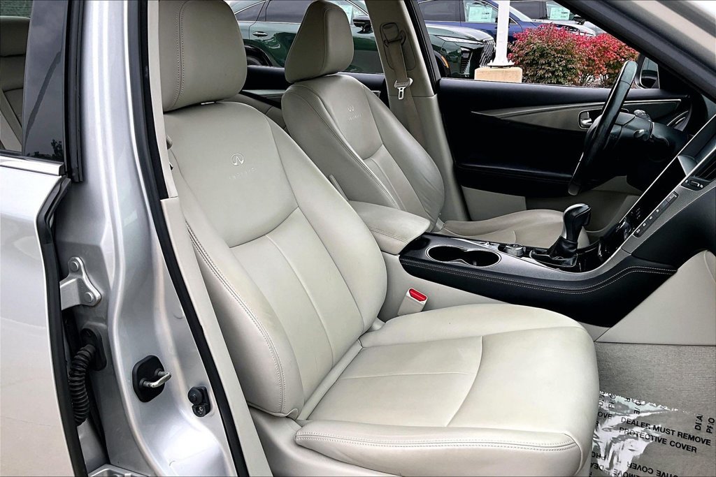 Used 2014 INFINITI Q50 Premium w/ Navigation Package AWD/4WD image 28