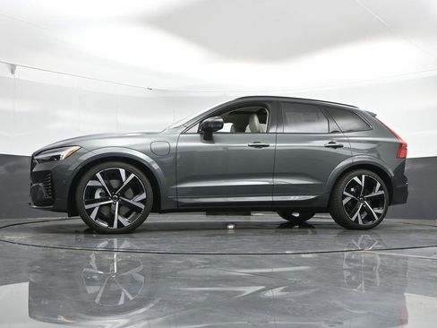 New 2026 Volvo XC60 T8 Ultra image 43