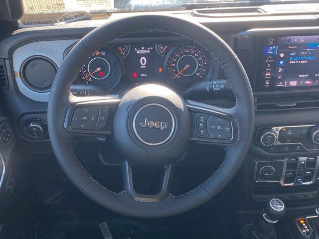 New 2026 Jeep Gladiator Sport AWD/4WD image 36
