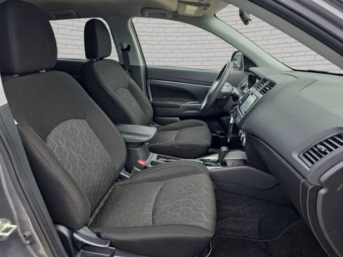 Used 2020 Mitsubishi Outlander Sport ES FWD image 11
