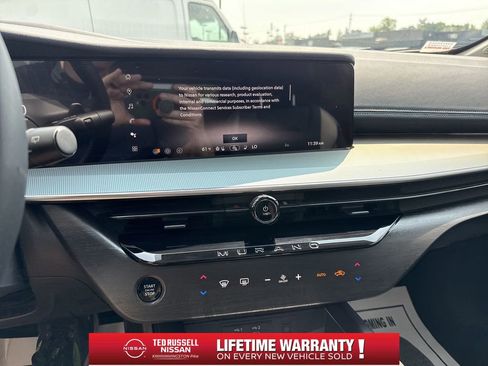 New 2025 Nissan Murano SL image 13