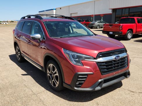 Used 2023 Subaru Ascent Limited w/ Technology Package image 6