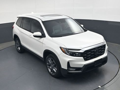Used 2023 Honda Passport EX-L image 27