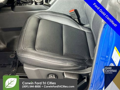 Used 2025 Ford Bronco Badlands image 23