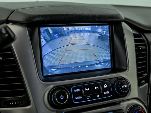 Used 2017 GMC Yukon SLT AWD/4WD image 26