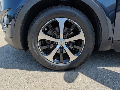 Used 2018 Kia Sorento EX FWD image 26