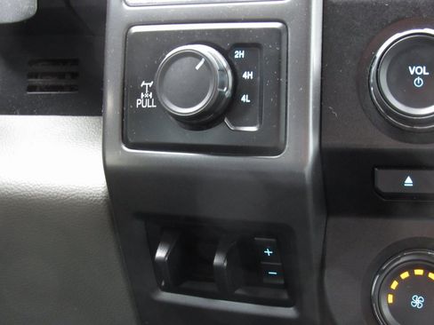 Used 2017 Ford F350 XLT w/ XLT Value Package image 20