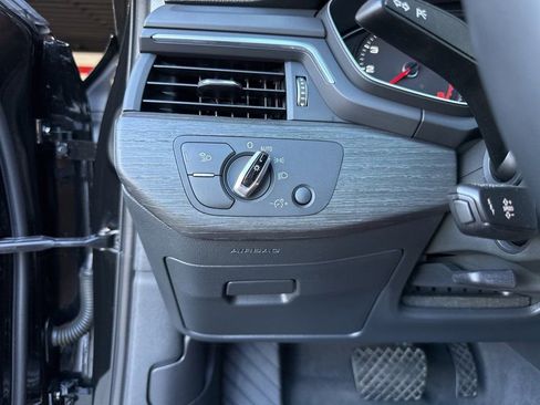 Used 2018 Audi A4 2.0T Ultra Premium w/ Convenience Package image 26