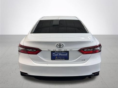Used 2024 Toyota Camry LE FWD image 5
