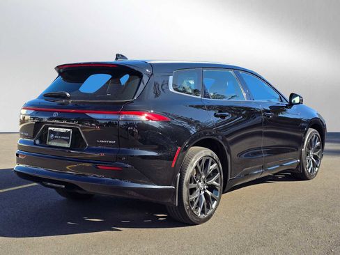 Used 2025 Toyota Crown Signia w/ Advanced Technology Package image 3