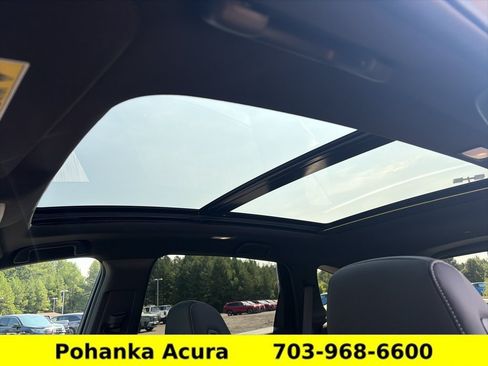 Used 2025 Acura RDX SH-AWD image 21