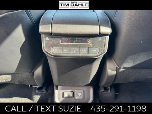 Used 2021 Toyota Highlander Limited AWD/4WD image 18