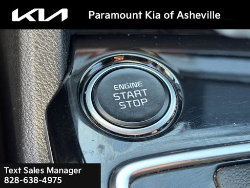 Certified 2024 Kia Sportage EX image 15