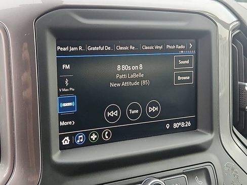 Used 2022 Chevrolet Silverado 1500 Custom AWD/4WD image 16