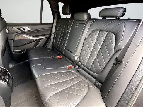 Used 2023 BMW X5 xDrive40i w/ Premium Package AWD/4WD image 18