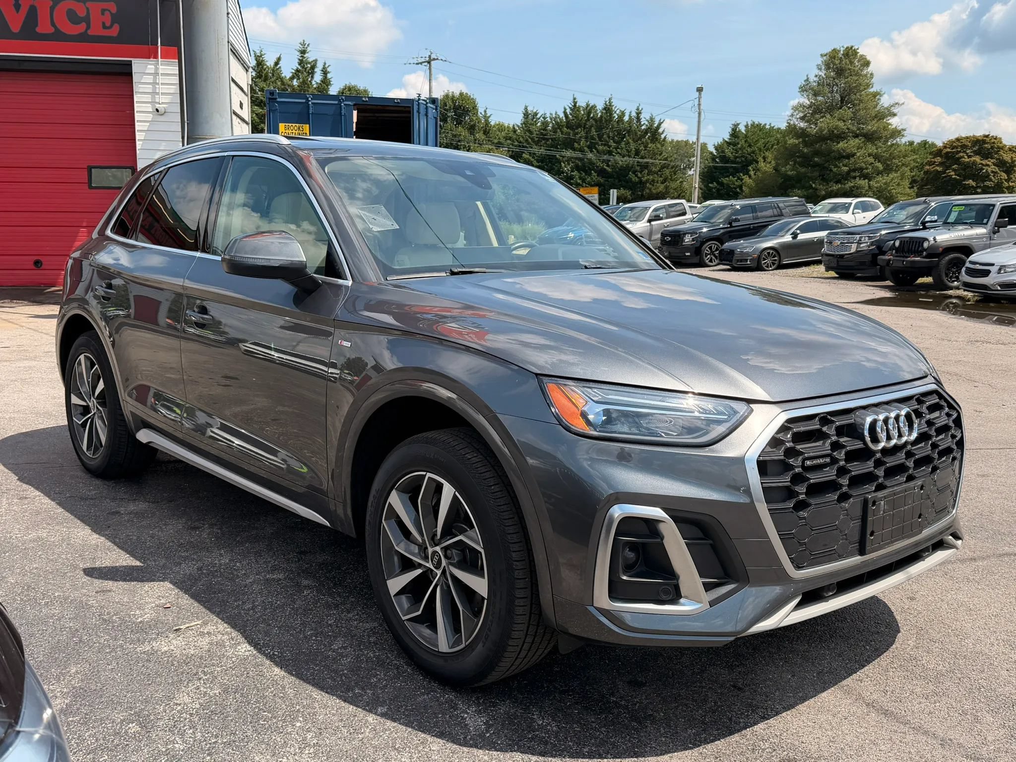 Used 2022 Audi Q5 2.0T Premium w/ Convenience Package AWD/4WD image 6