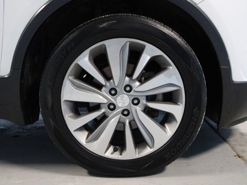 Used 2018 Buick Encore Preferred FWD image 30
