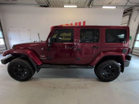 Used 2012 Jeep Wrangler Unlimited Sahara w/ Trailer Tow Group AWD/4WD image 2