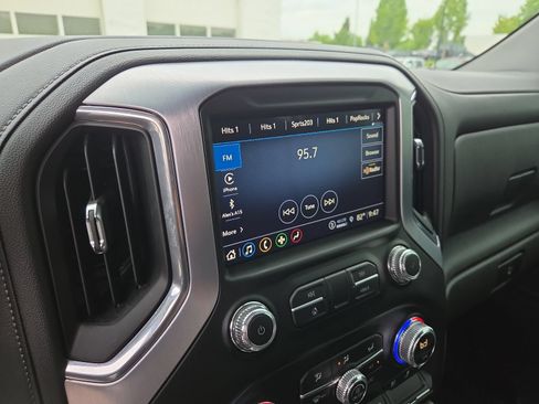 Certified 2021 GMC Sierra 1500 SLT w/ SLT Premium Package AWD/4WD image 7
