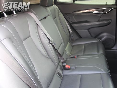 Used 2022 Buick Envision Essence w/ Safety Package FWD image 26