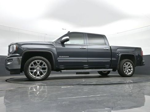 Used 2018 GMC Sierra 1500 SLT w/ SLT Premium Package image 16
