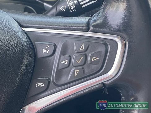 Used 2020 Chevrolet Equinox LT AWD/4WD image 23