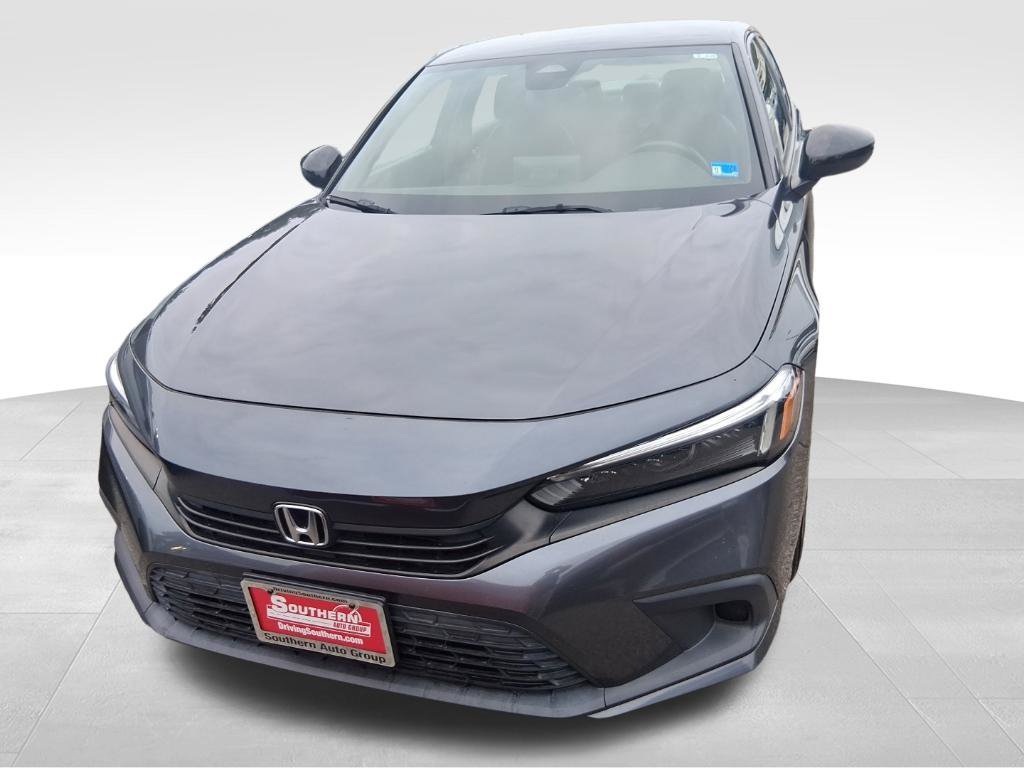 Used 2022 Honda Civic Sport image 2