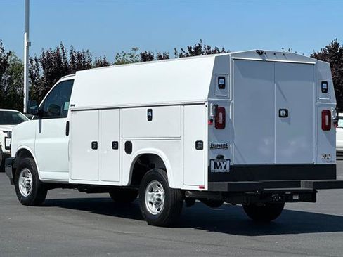 New 2024 Chevrolet Express 3500 w/ Power Convenience Package image 6