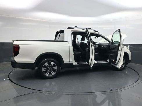 Used 2019 Honda Ridgeline RTL-E image 35