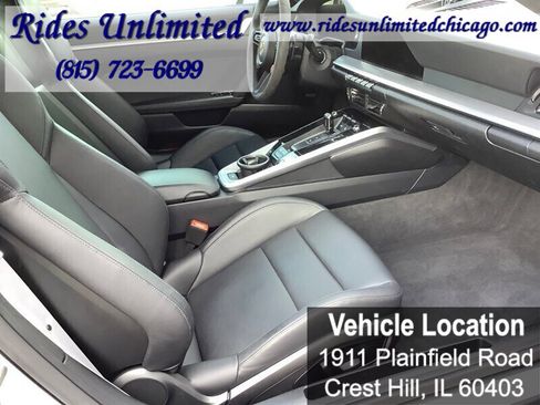 Used 2025 Porsche 911 Carrera image 40