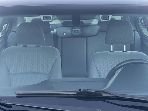 Used 2018 Subaru Legacy 2.5i Premium image 3