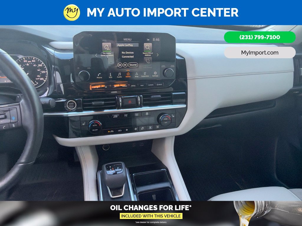 Used 2024 Nissan Pathfinder SL w/ SL Premium Package AWD/4WD image 18