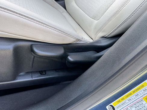 Used 2024 Buick Encore GX Preferred FWD image 20