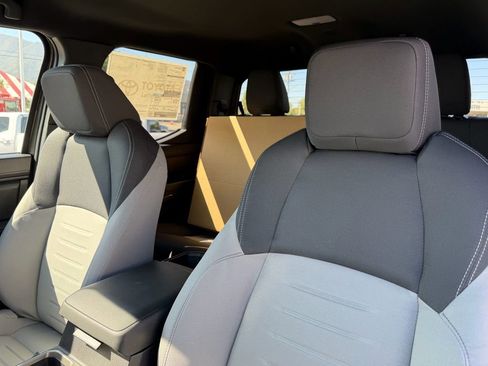 New 2025 Toyota Tacoma TRD Off-Road image 18