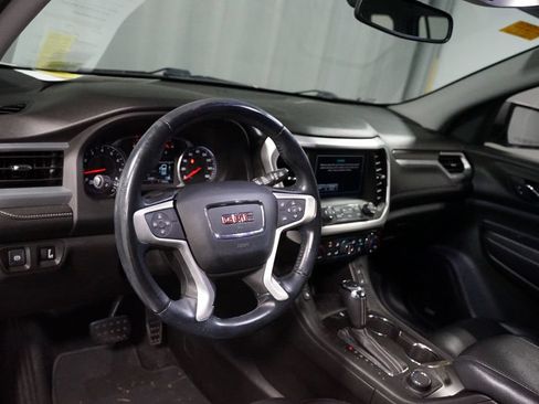Used 2019 GMC Acadia SLT w/ LPO, Cargo Package FWD image 7