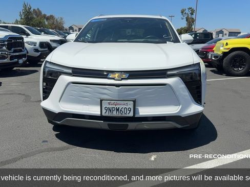 Used 2024 Chevrolet Blazer EV LT AWD/4WD image 2