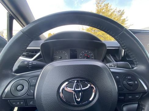 Used 2024 Toyota Corolla SE w/ SE Premium Package image 22