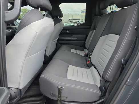 Used 2024 Toyota Tacoma TRD Off-Road image 11