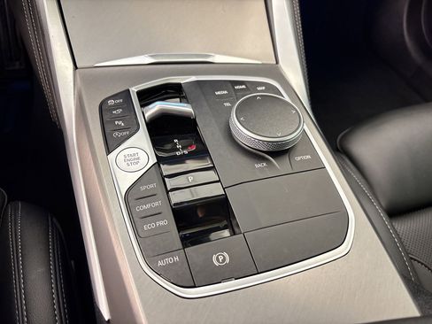 Used 2026 BMW 430i Coupe w/ M Sport Package image 17