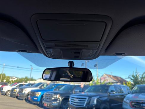 Used 2012 Honda Odyssey LX image 15