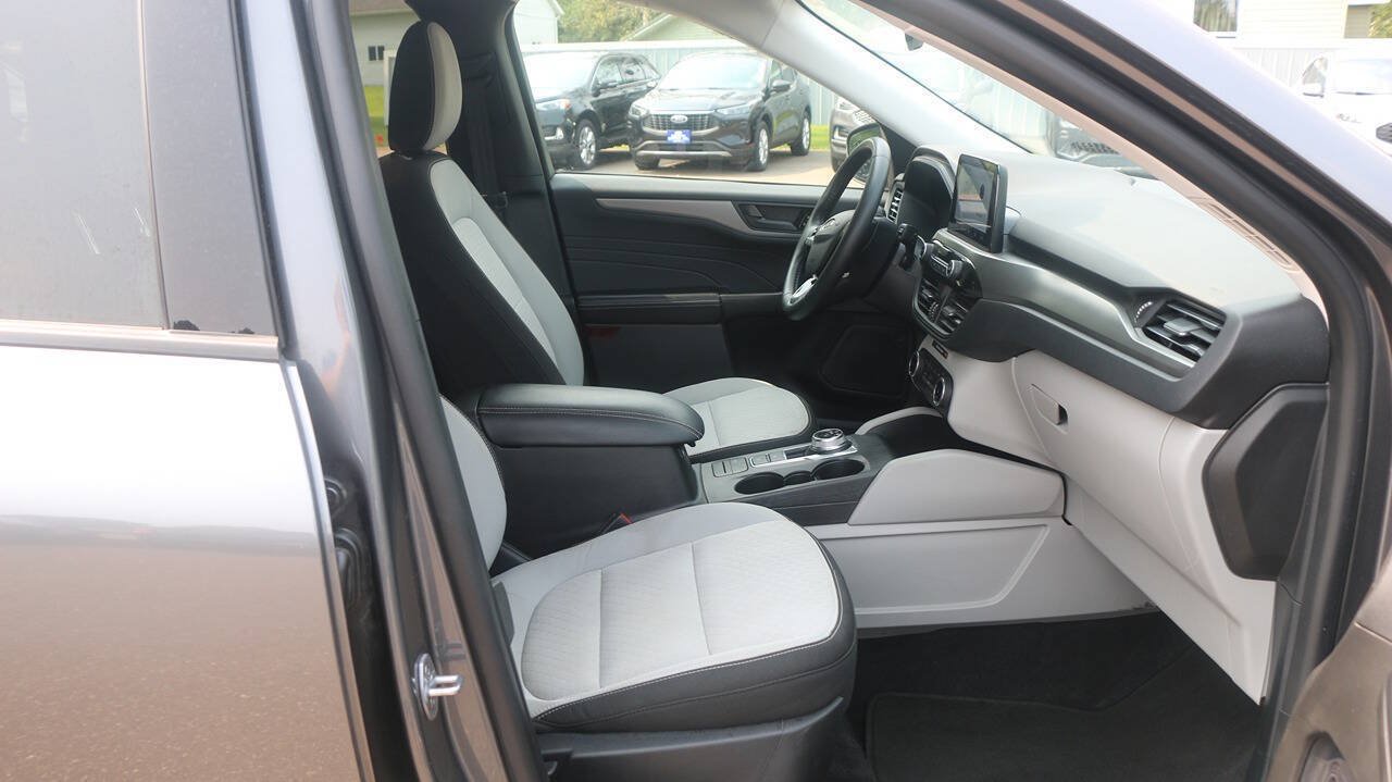 Used 2024 Ford Escape Active AWD/4WD image 26