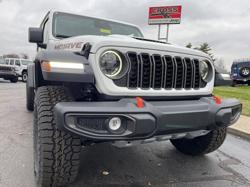 New 2026 Jeep Gladiator Mojave image 61