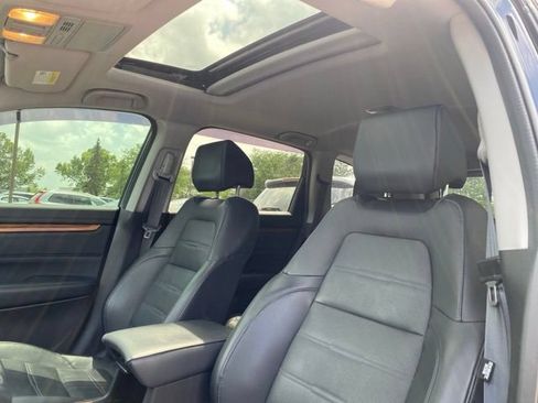 Used 2020 Honda CR-V Touring image 13