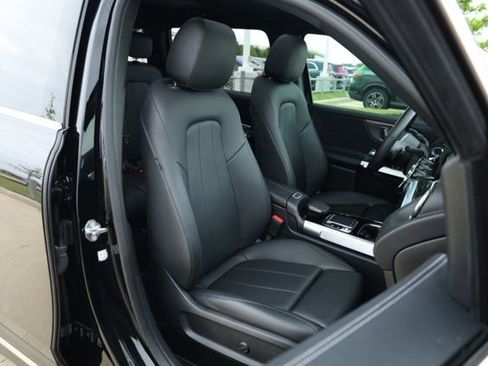 Used 2020 Mercedes-Benz GLB 250 image 26