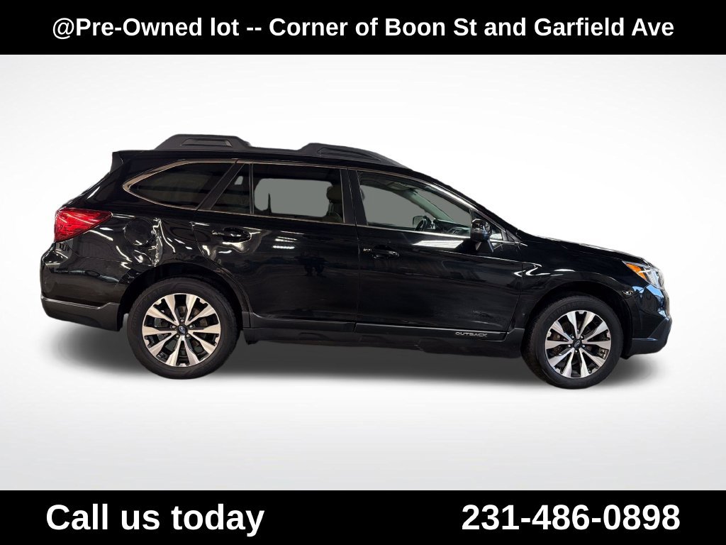 Used 2017 Subaru Outback 2.5i Limited AWD/4WD image 6
